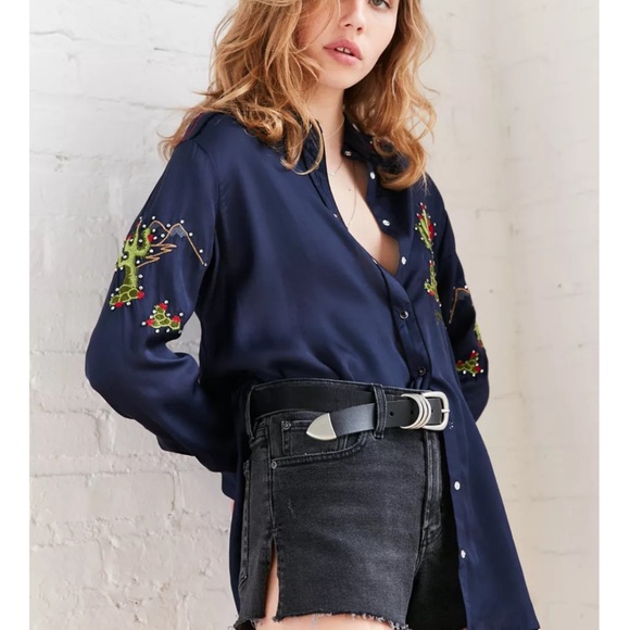 BDG Cowgirl silky Navy Embroidered Navy Women's Top urban outfitters - Picture 6 of 9